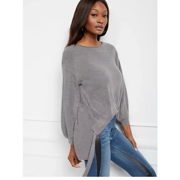 Soho Sweaters - Soho Jeans NY&Co. Gray High Low Knit Long Sleeve Boat Neck Sweater